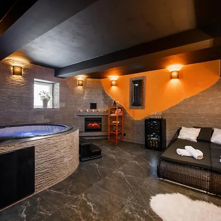 Wellness Triola